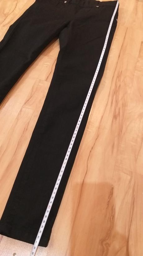 Nenosené 146/152, takko,146