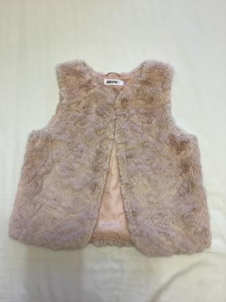 Chlpatá vesta, h&m,134