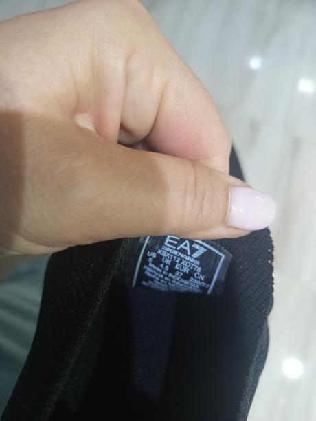 Nenosené tenisky emporio armani, armani,37