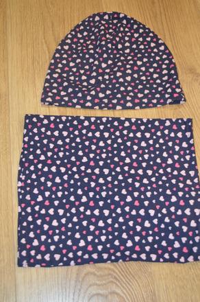 Súprava čiapka + nákrčník, 110