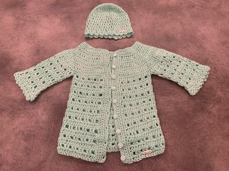 Háčkované svetríky, 98