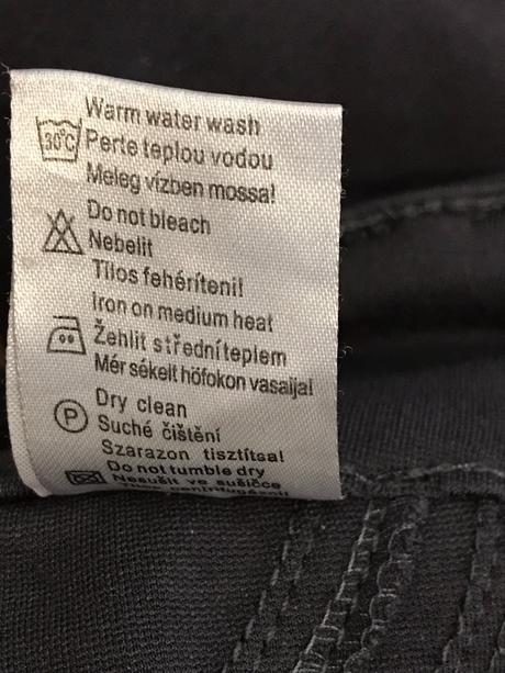 Čierne elegantné legínové nohavice, dromedar,40