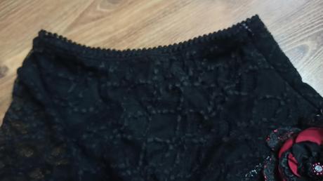 Spoločenské šaty s krajkou veľk. 38, 38