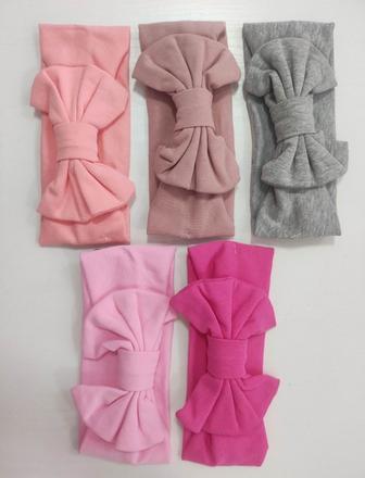 Čelenka s mašľou, 