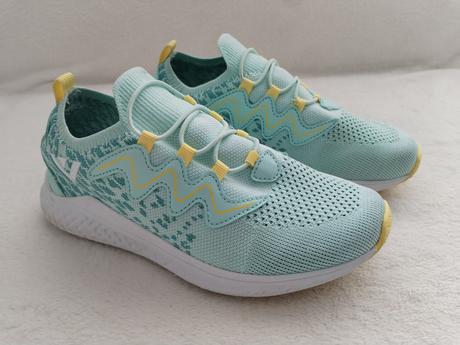 Nazúvacie tenisky, deichmann,35