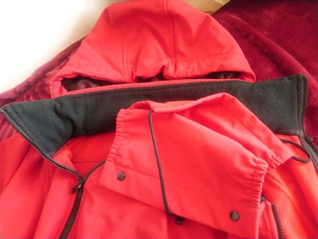 Bunda na nosenie v šatke a dojčenie angel wings, 158