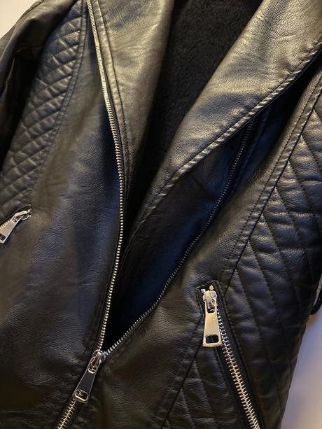 Kozenkova bunda, 146