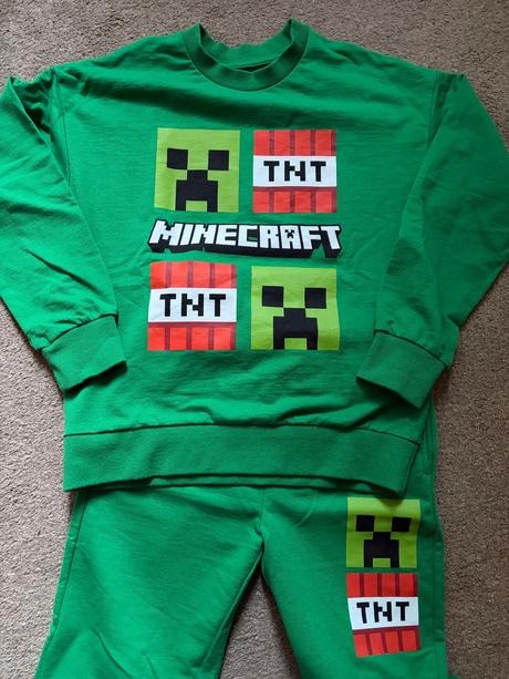 Minecraft teplákova súprava 122, sinsay,122