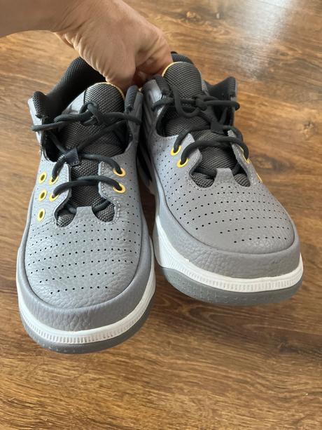 Tenisky jordan max aura 5, nike,38