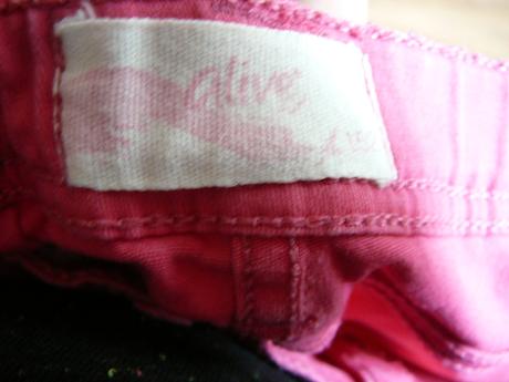 Dievcenske kratasy, alive,152