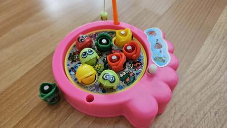 Hra pre deti 'hladné rybičky' (8 rybičiek), 