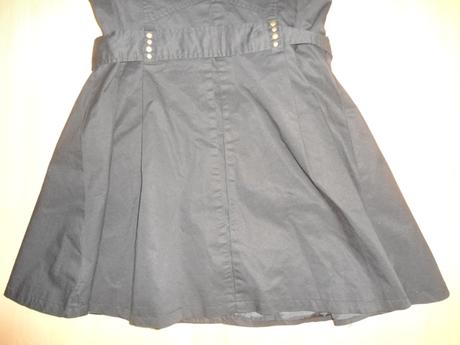 Cierny prechodny vybijany plast / kabat, m