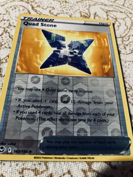 Pokémon, bakugan a pokémon album, 