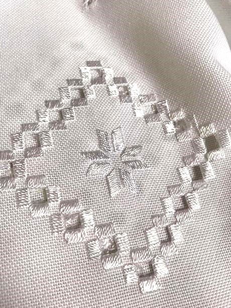 Veľký sviatočný luxusný obrus,