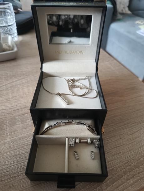 Sada luxusnej značkovej bižutérie pierre cardin, pierre cardin