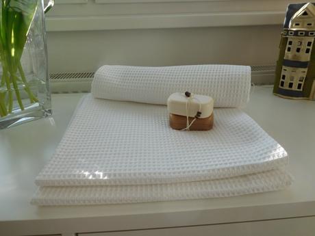 Vaflová bavlna - uteráky-140 x 70 cm, nové, 