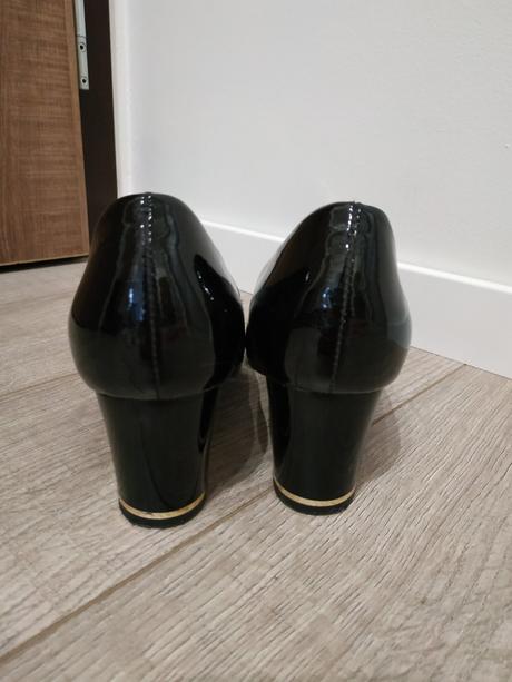 Kozene lodicky cierna lesk, vel. 38, 38