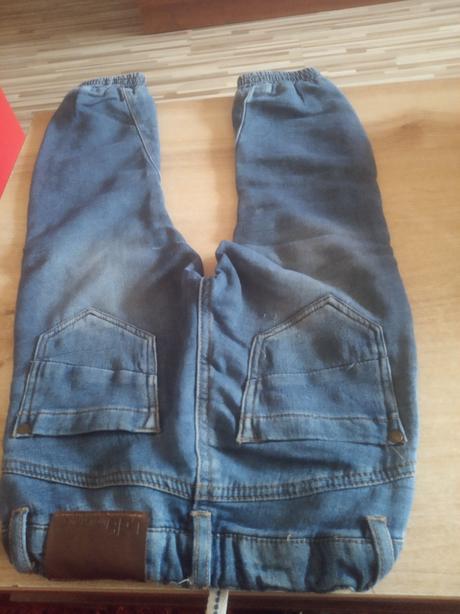 Predám chlapčenské rifle, 104