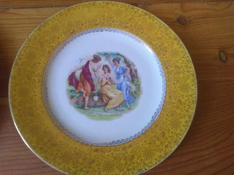 Retro porcelanové taniere  tri gracie 5ks, 