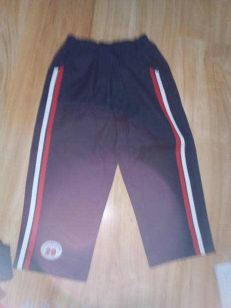 Sustakova suprva, 104