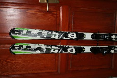 Lyže tecno , 144 cm , drevene jadro, 140-149 cm