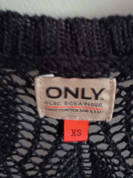 Háčkovaný svetrík only, only,xs