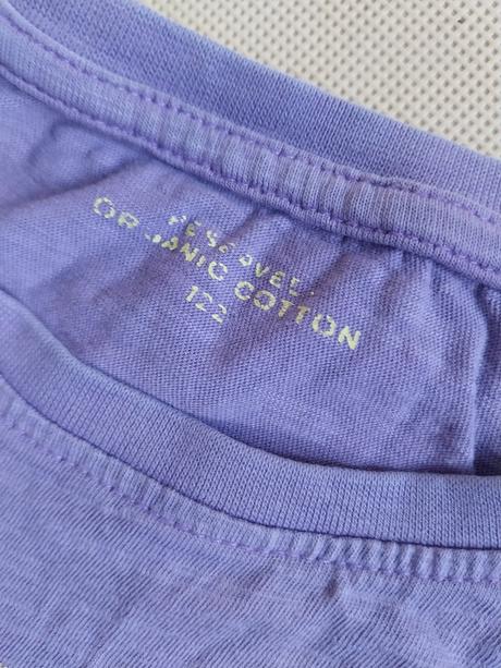 Tricko, reserved,122