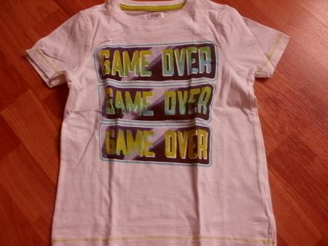 Biele tricko-game over, f&f,104