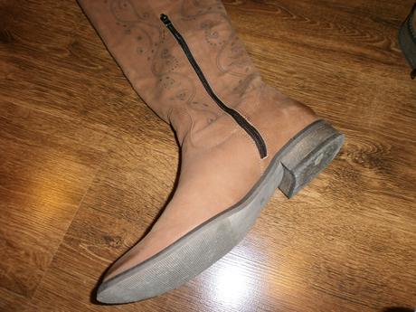 Cizmy hit terajsej jari, 39