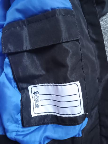 Bunda s reflexnými prvkami, odnímateľná kapucňa, crivit,134