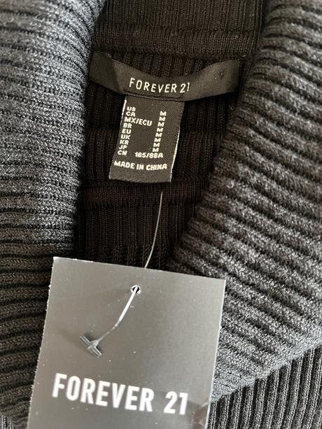 Forever 21 crop rolák,pulover vel.s-m, m / s