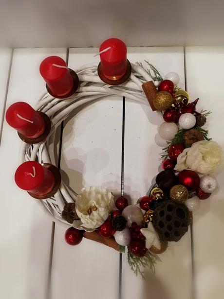 Adventný veniec,
