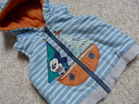 Zeteplená vesta, disney,86