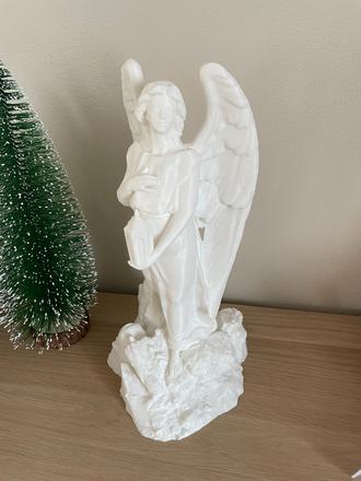 Postava anjel - soška, 