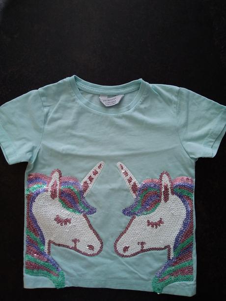 Tričko s flitrovými jednorožcami, primark,104