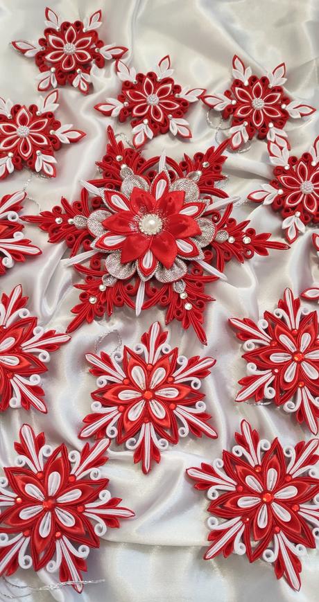 Dvojfarebná hviezdička-vločka, 