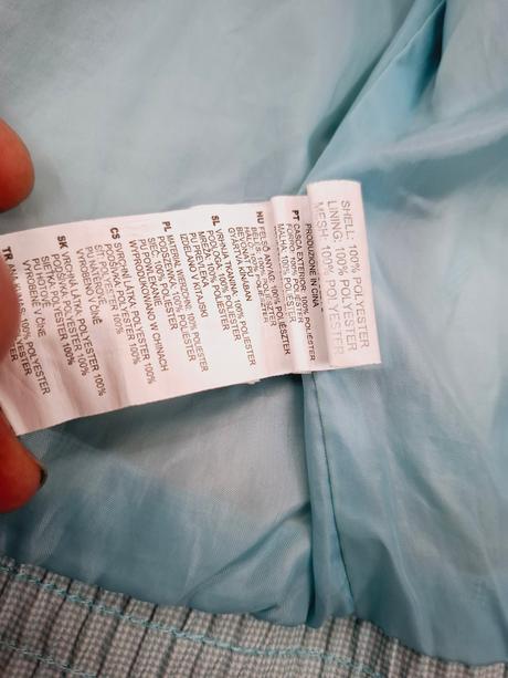 Nádherná bunda, 104