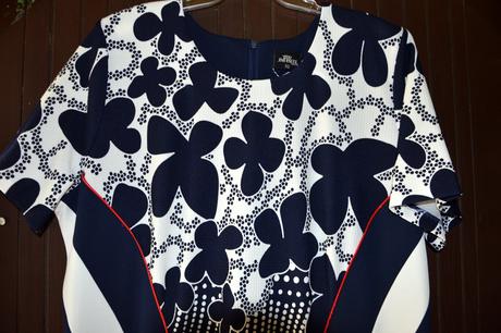 Exkluzívne dámske šaty, 48 / 50 / 52