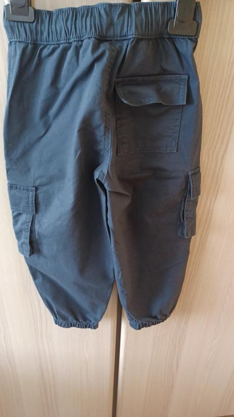 Nohavice 98, c&a,98