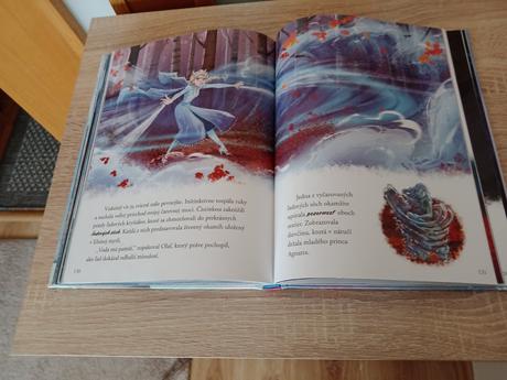 Kniha ladové kráľovstvo-filmove pribehy, 