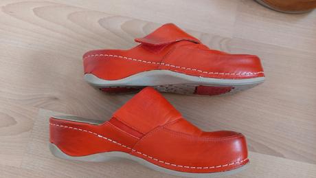 Kožené šľapky vhodné pri patovej ostrohe, 41