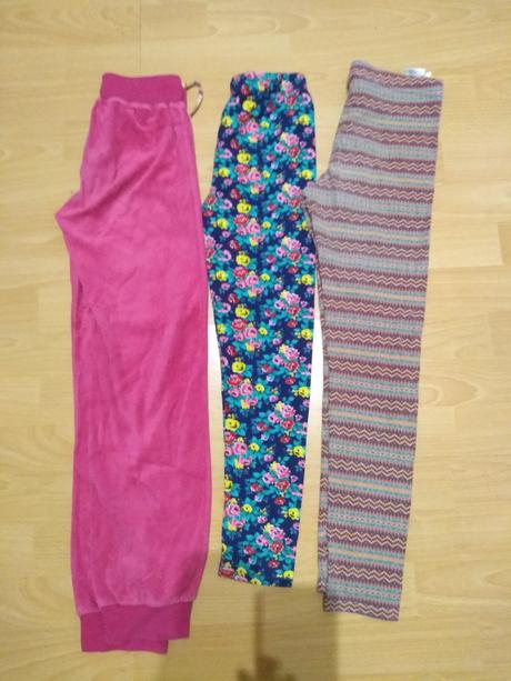 Tepláky a legíny, 146