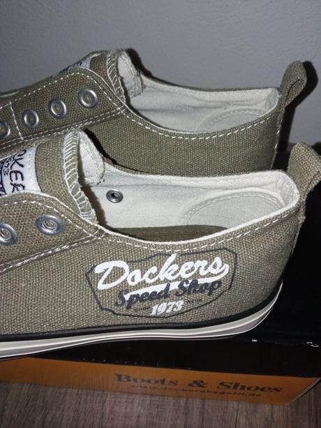 Nenosené chlapčenské topánky dockers, 34