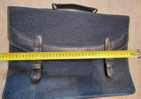 Modrá pánska taška 40 x 30 cm, 