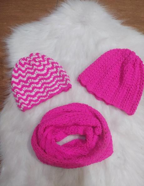 2xciapka +šál, 104 / 110