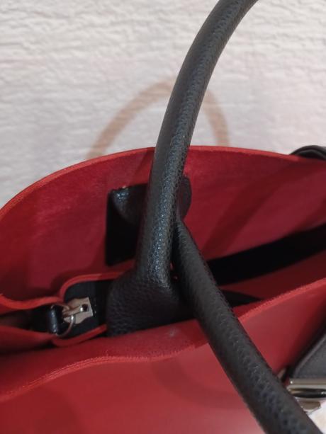 Kožená kabelka, ammyla