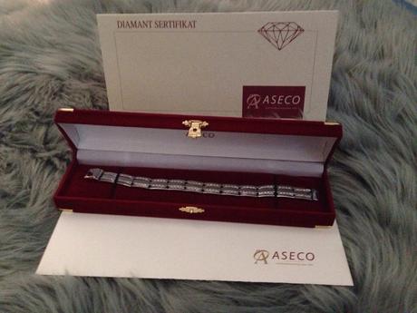 Diamantový náramok,