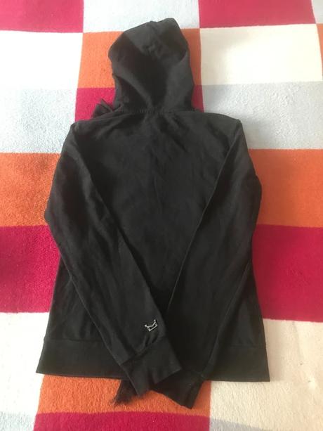 Mikina krasna, vel. s, zn. max mara, s