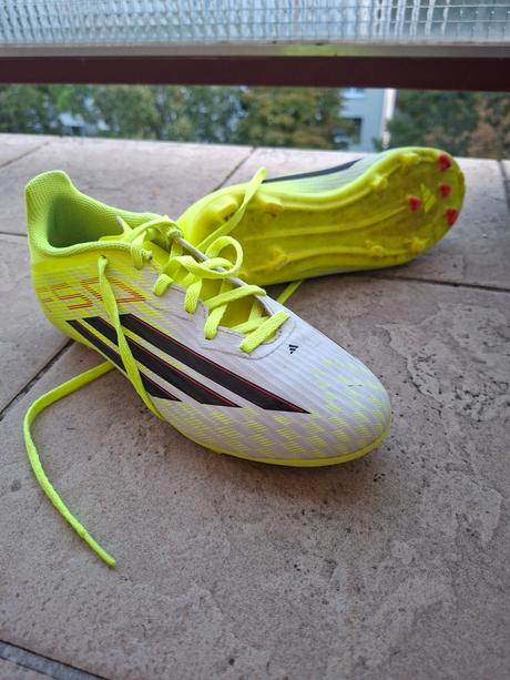 Kopacky, adidas,37