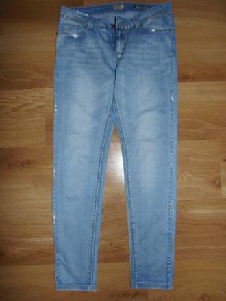 Rifle - strieborné švíky, 36